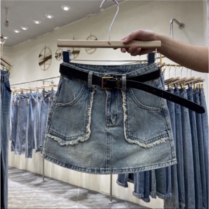 Chân váy jeans túi nhọn viền cắt tua siêu xinh ảnh cận chất Hot Trend | BigBuy360 - bigbuy360.vn