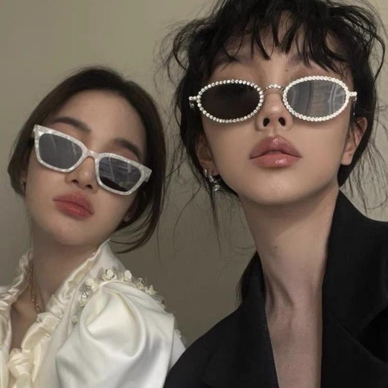 Kính Mát Gọng oval Đính Đá Thời Trang Cho Nữ