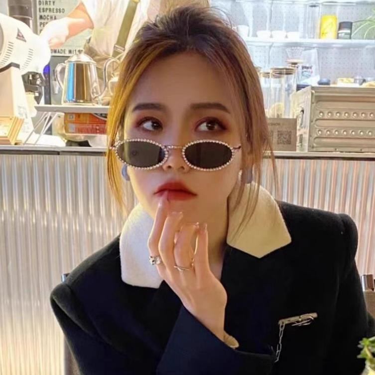 Kính Mát Gọng oval Đính Đá Thời Trang Cho Nữ