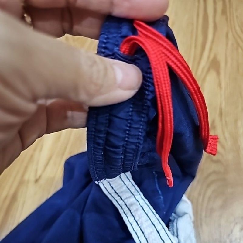 Quần đùi thể thao