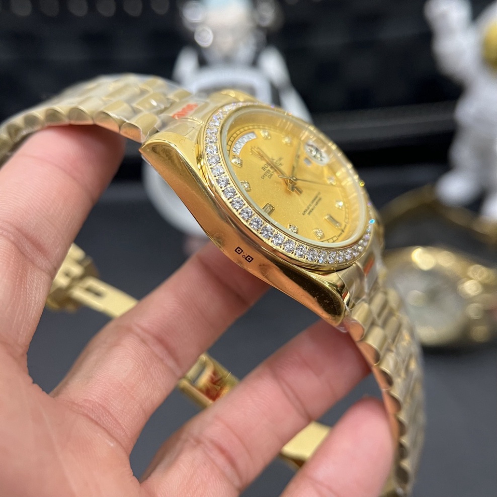 Đồng Hồ Nam RoLex Sapphire RA82 VÀNG Viền đá Máy cơ Automatic Nhật chống trầy xước Tuyệt Đối