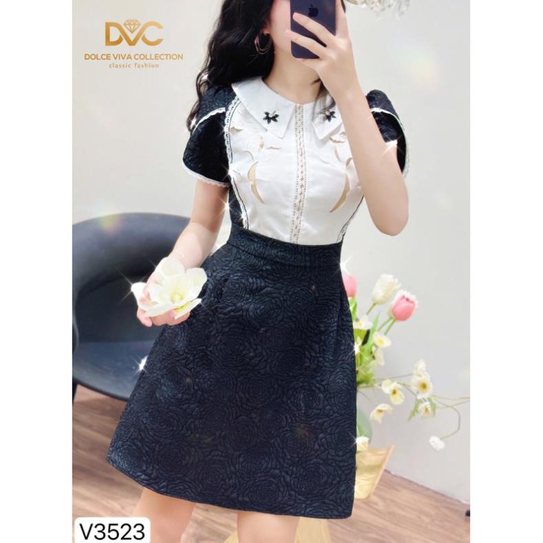 V3523 Váy đen gấm hoa nổi phối trắng
