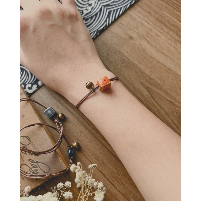 Vòng tay Ten - vòng hạt sứ mix chuông tuỳ chỉnh kích thước