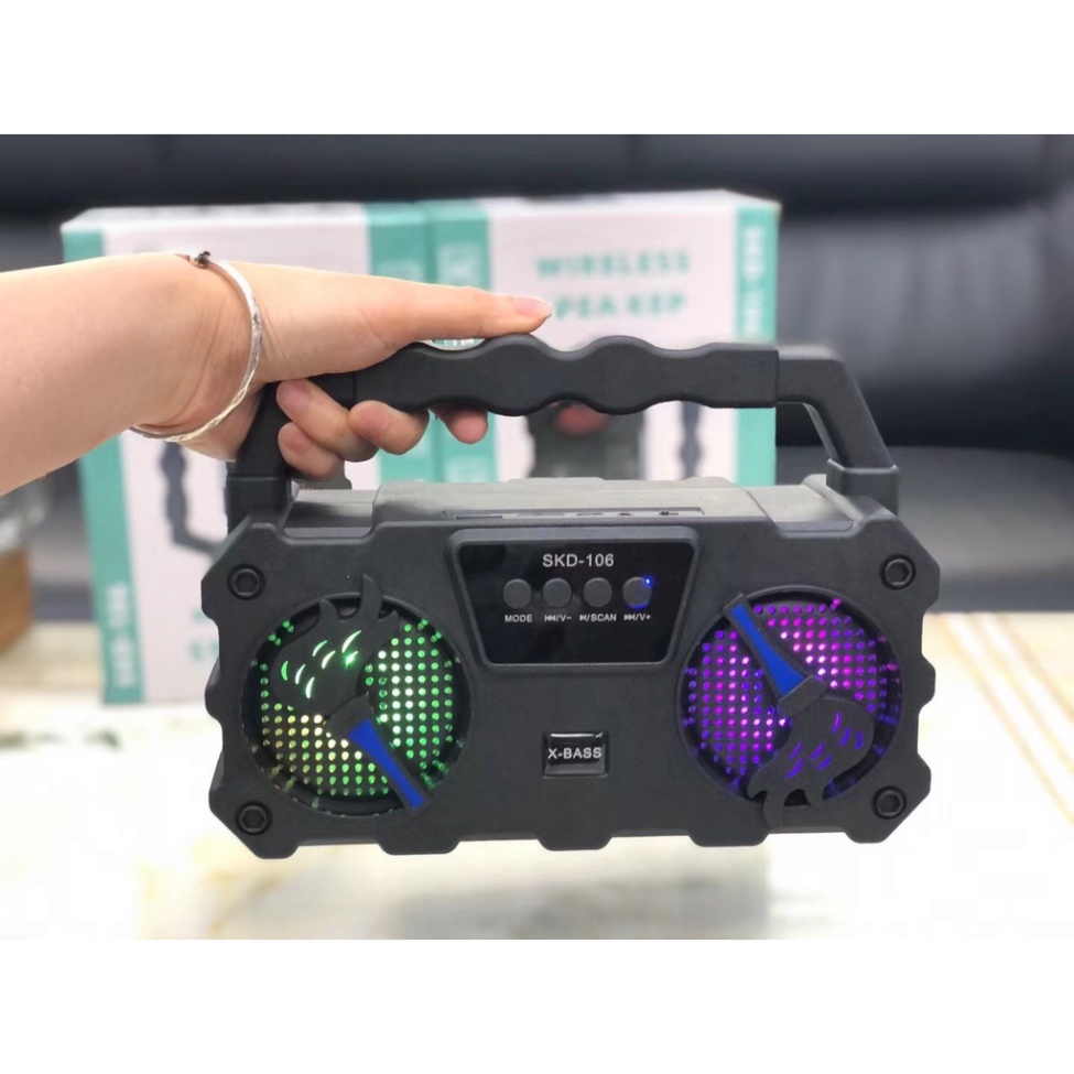 Loa Bluetooth Hát Karaoke SKD -106 Tặng Kèm Mic