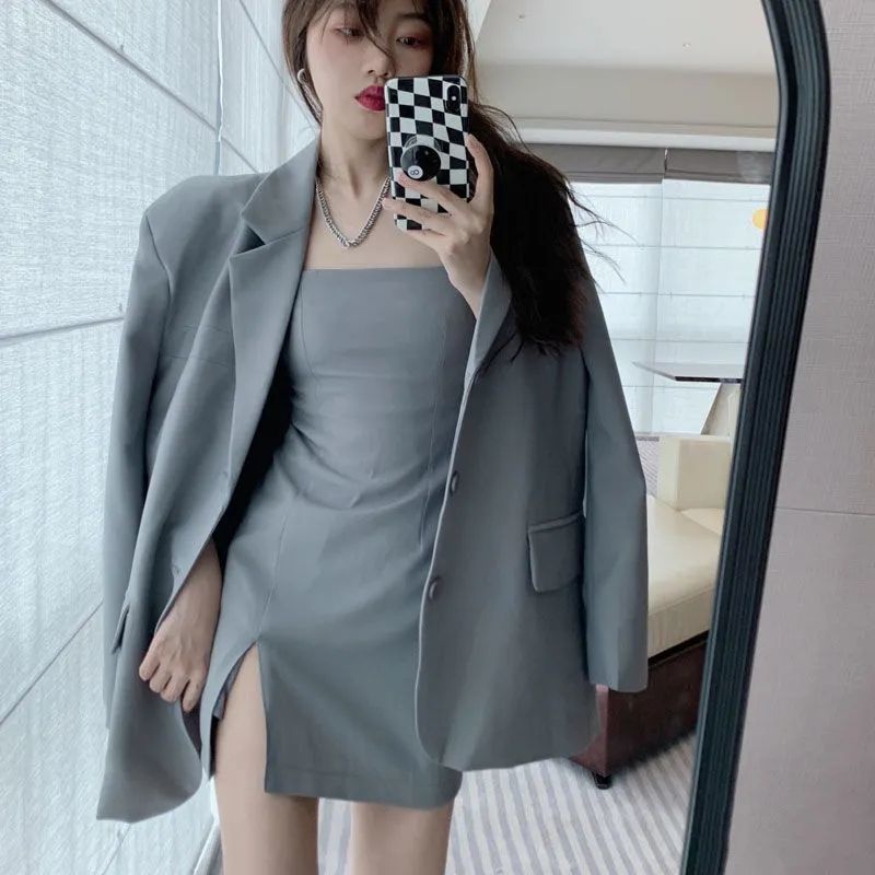 Set Đầm Hai Dây Và Áo Khoác Suit Thời Trang Xuân 2023 4.8