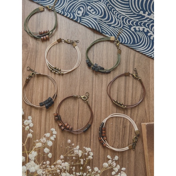 Vòng tay Kado - Vòng tay mix hạt gỗ li ti vintage