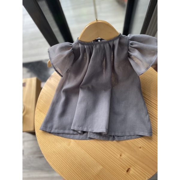 Áo bé gái tay bèo