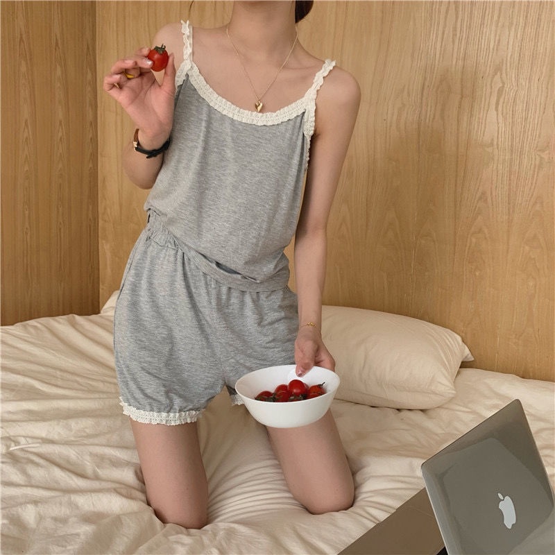Bộ Đồ Ngủ Hai Dây Phối Ren Dáng Rộng Phong Cách Hàn Quốc Thời Trang Mùa Hè Cho Nữ