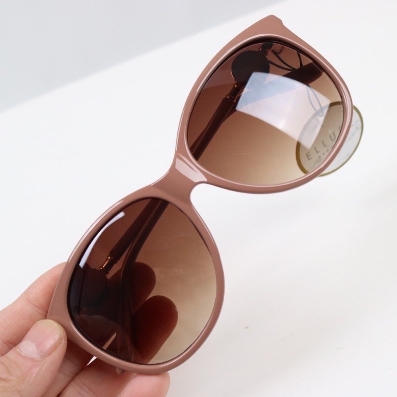 Kính râm mắt mèo xuất dư xịn