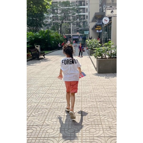 Áo phông xuất Nga cho bé gái size đại