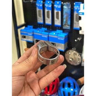 Khoá cọc yên Titanium Darkrock MT22