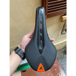 Yên Bulls Selle Royal chính hãng