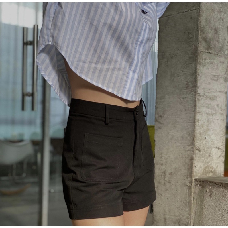Quần Short Kaki Đen Délice