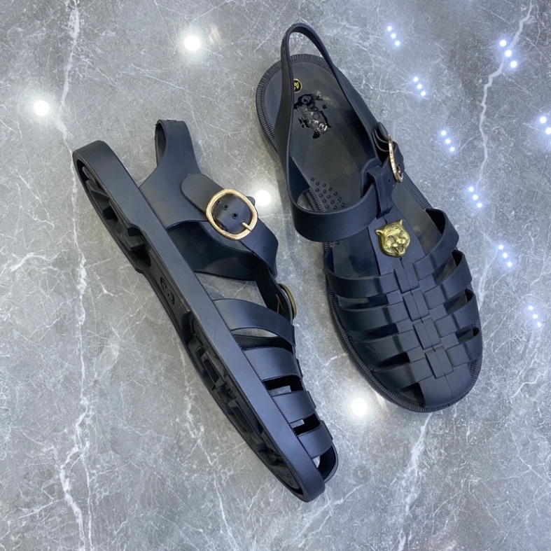 A Dép dọ nam GC quai hậu nam sandal GC mặt kim loại đế đúc quai cao su non