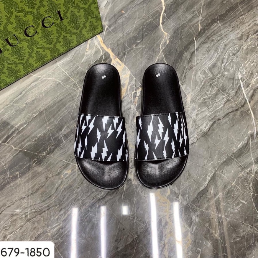 A Dép lê nam màu đen quai ngang họa tiết tia sét siêu đẹp,đế nguyên khối chống nước