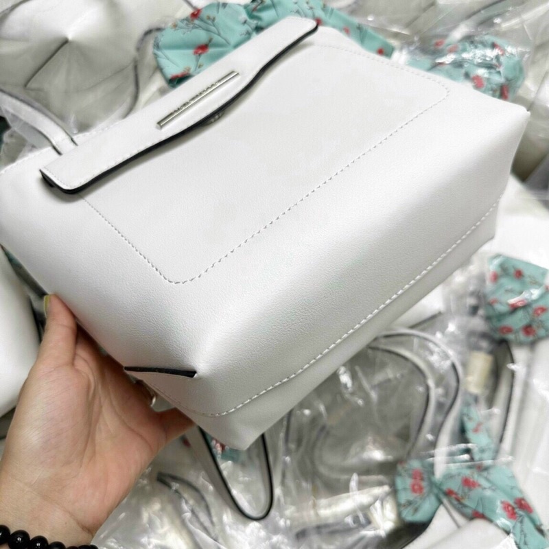 Túi đeo vai đeo chéo