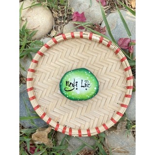 Hòn đá biết ơn mẫu Nghị Lực