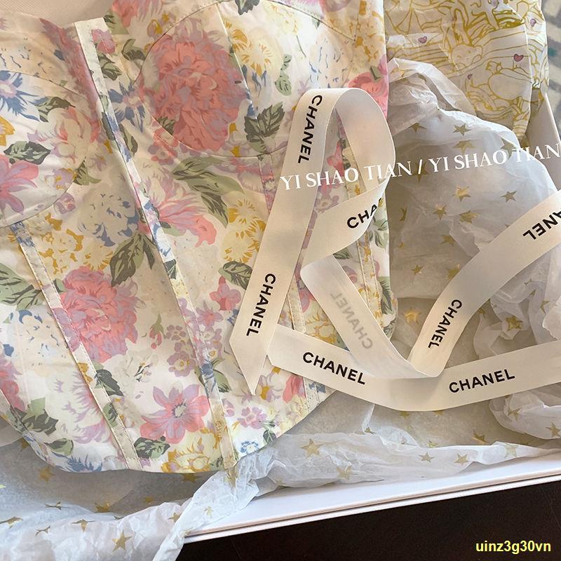 Yếm hoa kiểu Pháp kiểu dáng ôm vừa vặn bên trong và bên ngoài cho phụ nữ mặc áo ngọt ngào và cay