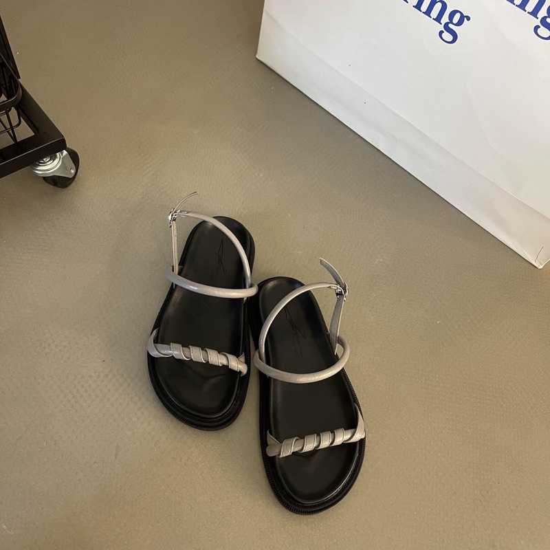 Giày sandal dây ngang quấn có quai sau