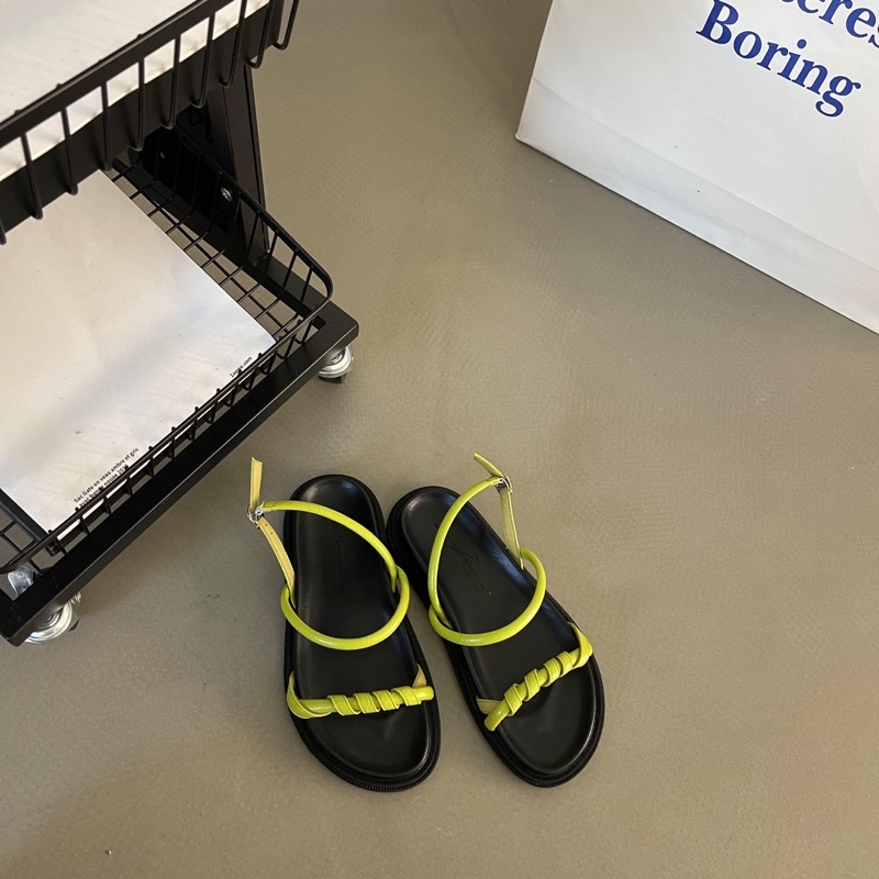 Giày sandal dây ngang quấn có quai sau