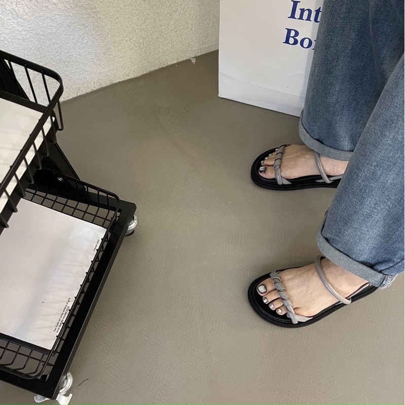 Giày sandal dây ngang quấn có quai sau