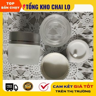 Hũ 10g thủy tinh nắp bạc