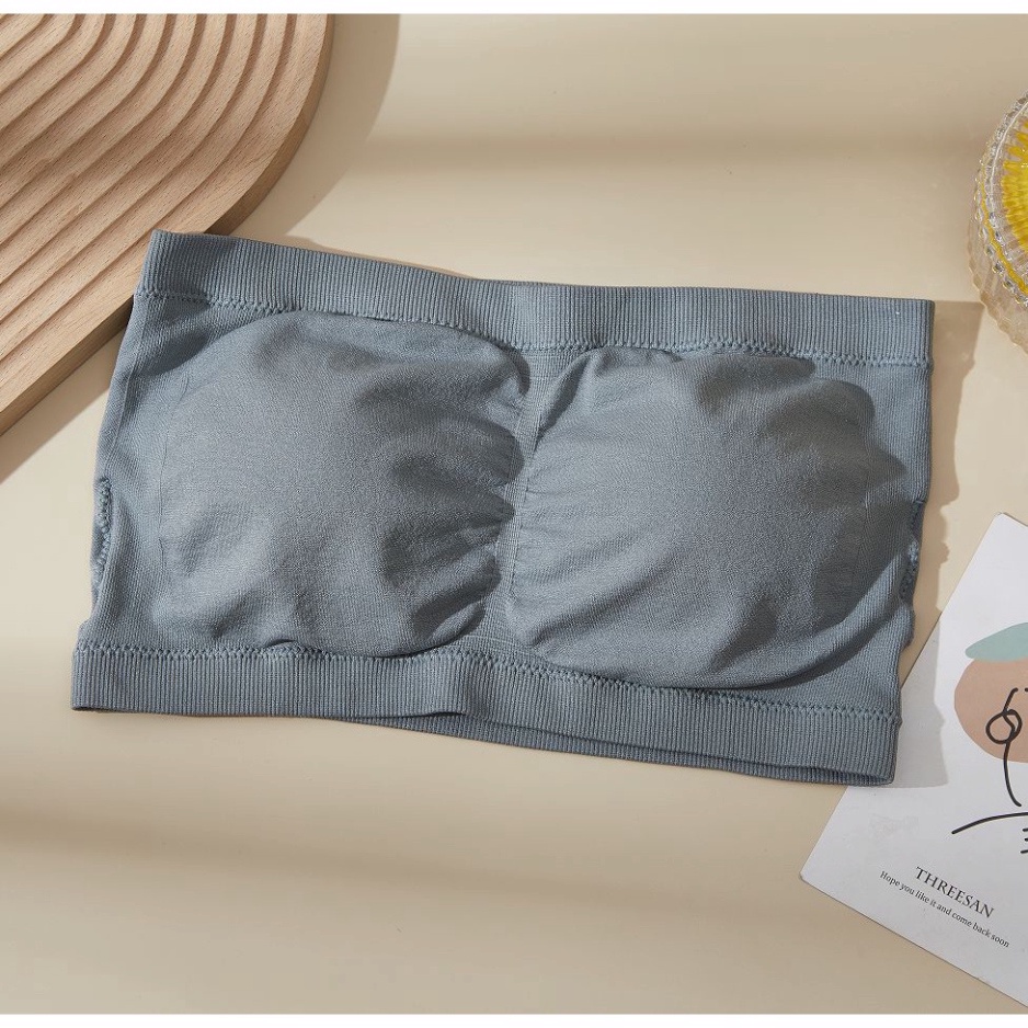 Áo ngực không dây đeo vai và áo lót cưới tạo sự tự tin và cuốn hút cho cô dâu helenaroom BRA 807