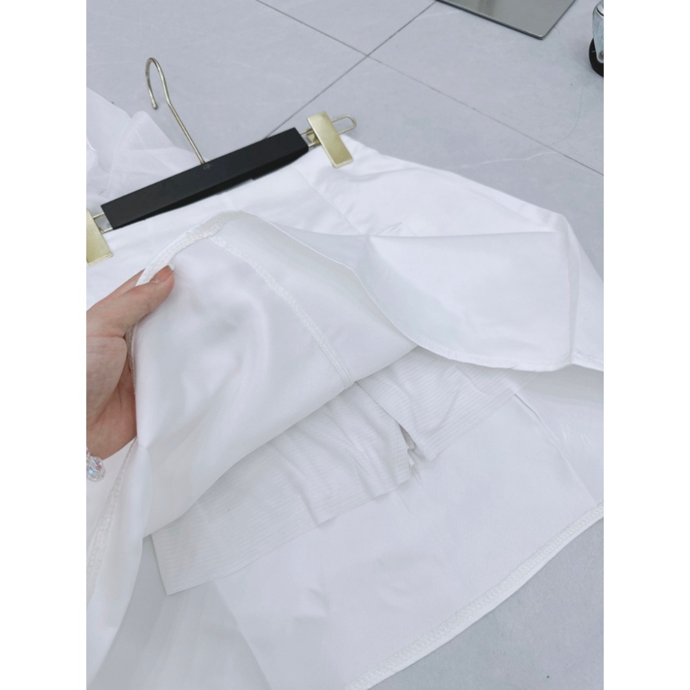Set Áo Sơ Mi Đính Hoa Đá, Chất Tơ Hàng May 2 Lớp, Mix Chân Váy Tacta Có Quấn Trong