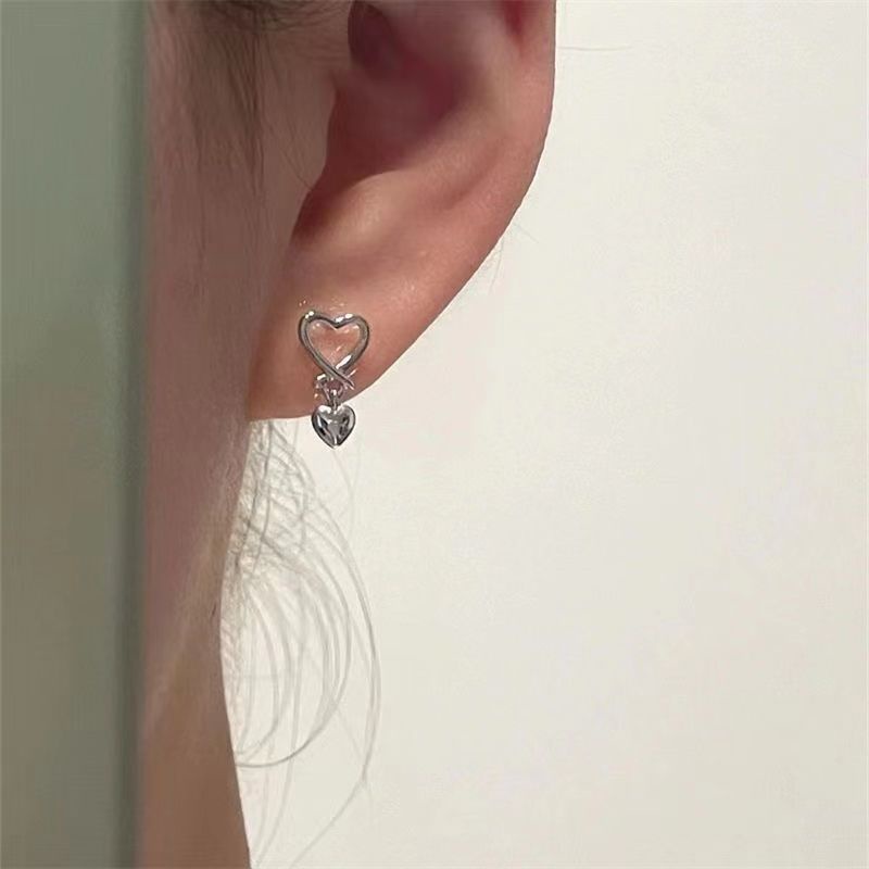 Bông Tai Thiết Kế Hình Trái Tim Đơn Giản Ngọt Ngào Dễ Phối Đồ