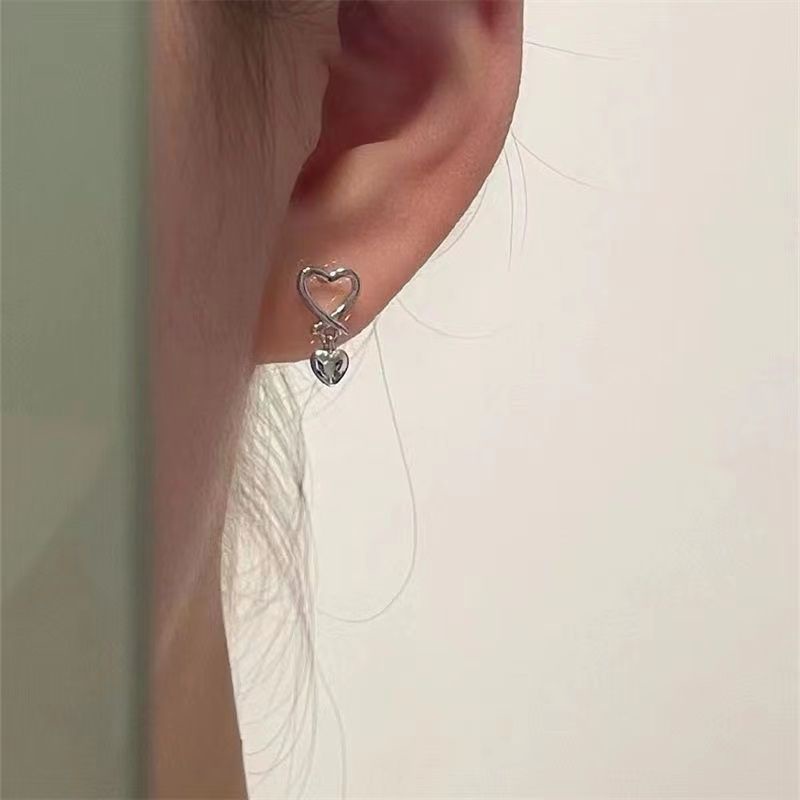 Bông Tai Thiết Kế Hình Trái Tim Đơn Giản Ngọt Ngào Dễ Phối Đồ