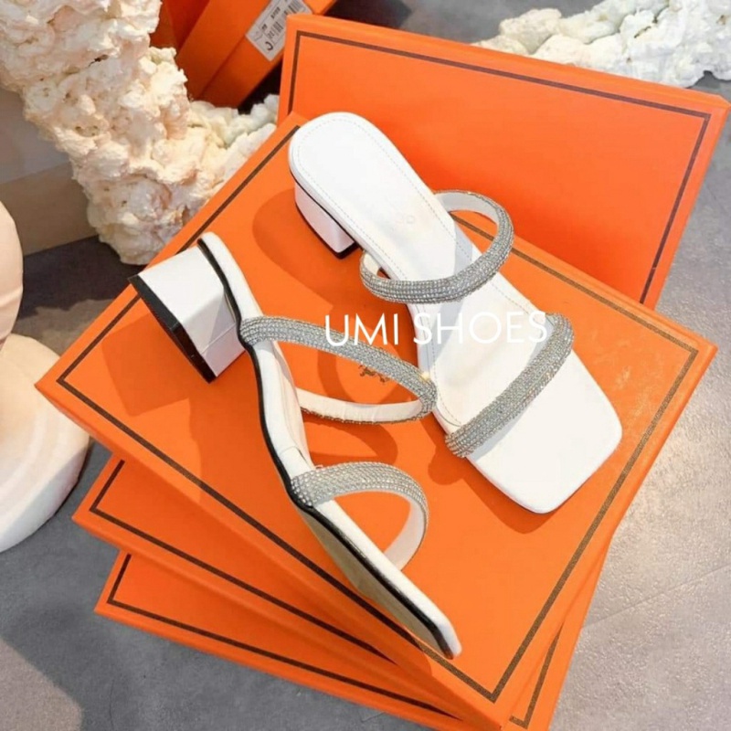 ◉ Guốc nữ cao gót mũi vuông 2 quai đính đá gót vuông đi chơi đơn giản mẫu mới hot xinh đẹp công sở màu trắng ⚡ MANTO SIM