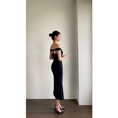 Váy Body Dài Trễ Vai V05