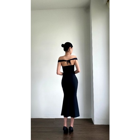 Váy Body Dài Trễ Vai V05