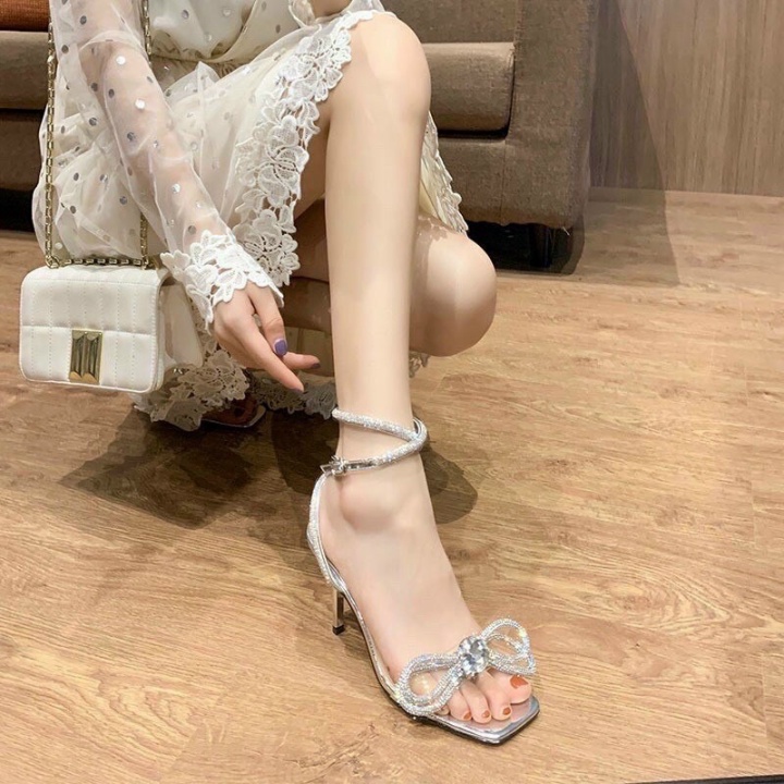 𝔹𝕆𝕊𝕊 𝕊ℍ𝕆𝔼𝕊 ⚜️ Giày Cao Gót Tiểu Thư Đính Đá 2 Vòng cá tính đơn giản đế cao thời trang mẫu mới hot