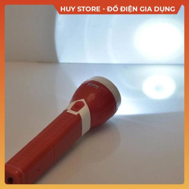 Đèn Pin Sạc Kiêm Đèn Bàn Đa Năng 2 trong 1 Huy Store