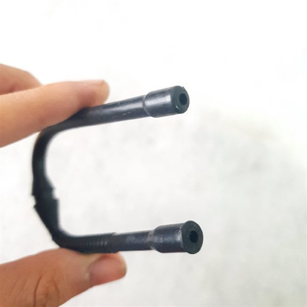 Ống xăng máy cưa xích 52cc