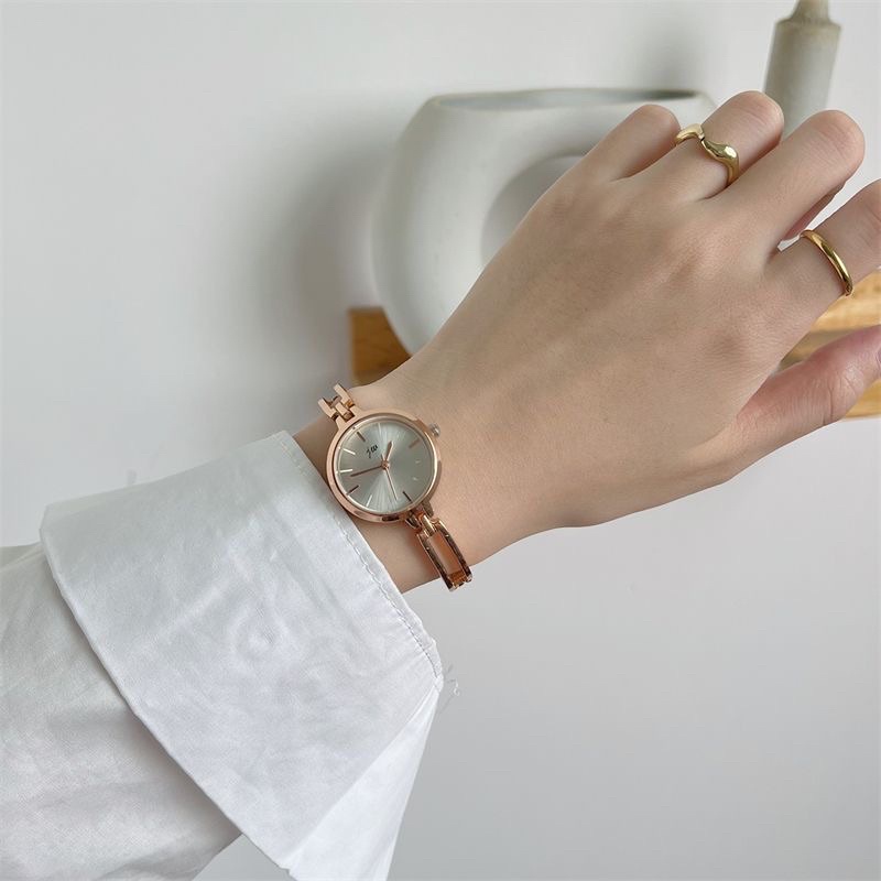 Đồng hồ nữ mặt tròn JW kiểu dáng lắc tay sang trọng size 25mm | BigBuy360 - bigbuy360.vn
