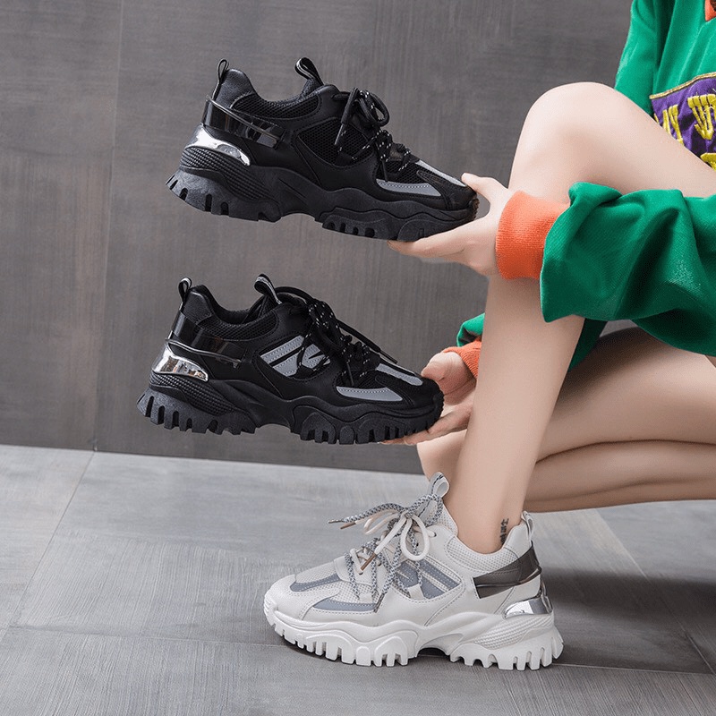 Giày thể thao nữ Ulzzang gót bạc phản quang chữ vải nâng độn đế cao 5cm răng cưa cá tính năng động màu trắng/đen KHO❤️GI