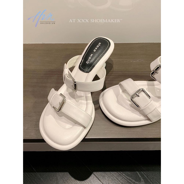 Sandal Hở Ngón Đế Bằng Chất Liệu Da Mềm Cao Cấp Thời Trang Cho Nữ