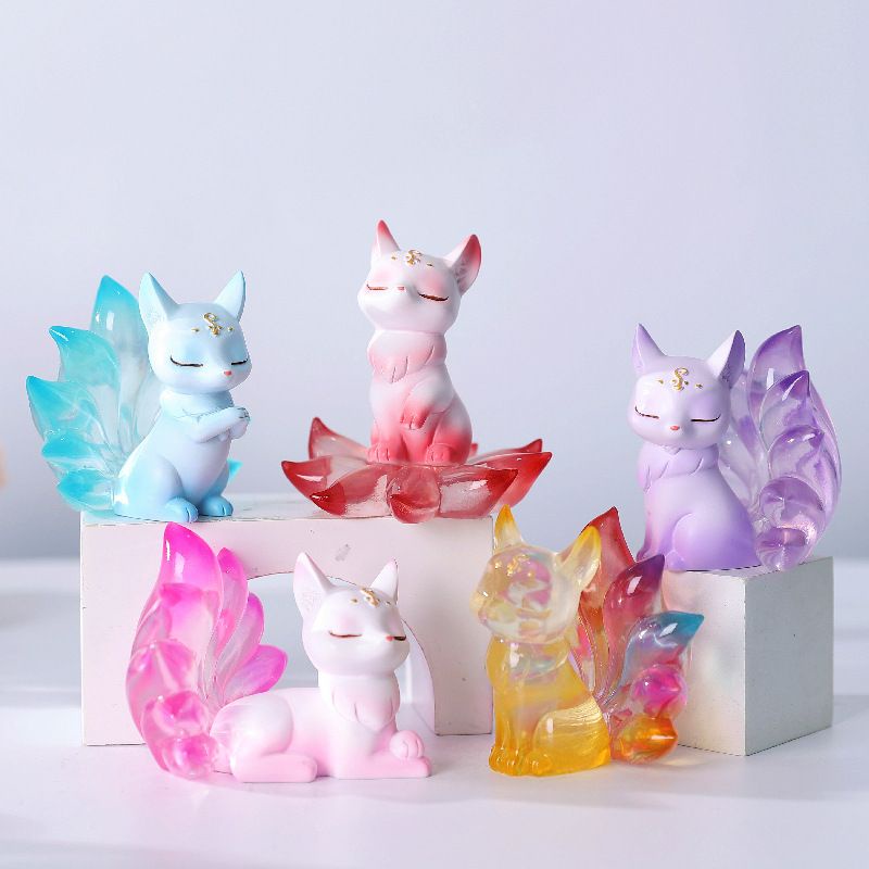 Mô Hình Cáo Chín Cáo Bí Ẩn Tushan Để Bàn Trang Trí Nhà Cửa / Xe Hơi