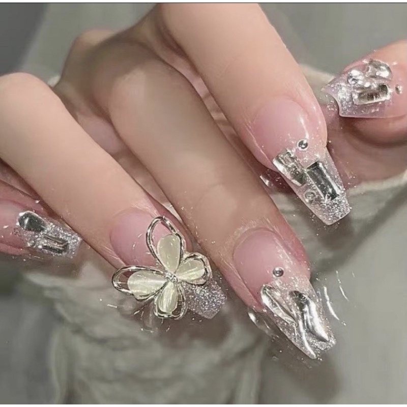 Nail box thiết kế đính đá Chram