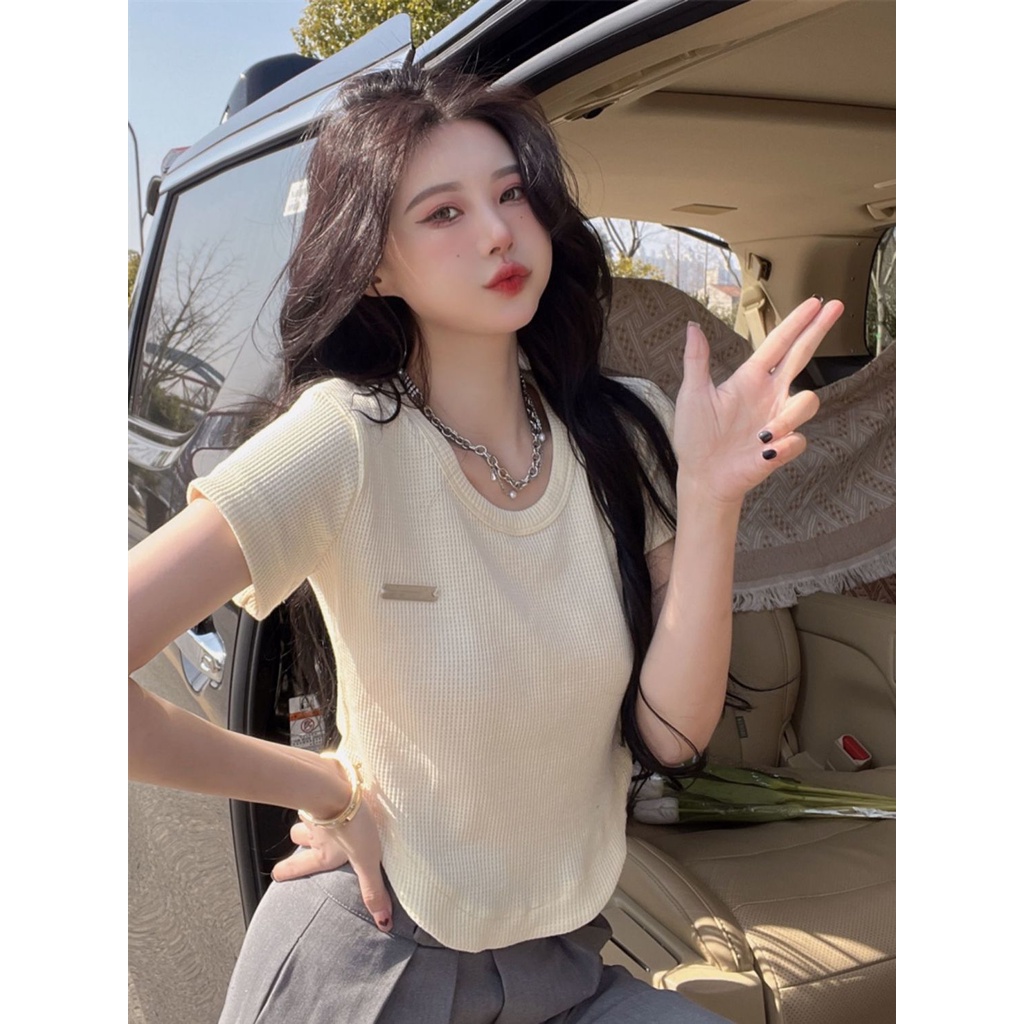 Áo Thun Tay Ngắn Dáng Ôm Dễ Phối Đồ Hợp Thời Trang