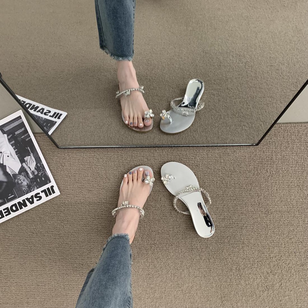 Dép Sandal Đế Bằng Đính Đá Thời Trang Mùa Hè 2023 Phong Cách Mới
