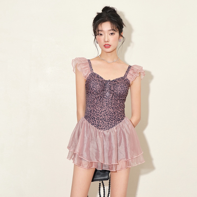 Phiên bản Hàn Quốc mùa hè mới của phụ nữ váy váy áo tắm lưới mịn bãi biển lưới cao cấp ngực nhỏ tập hợp các em học sinh