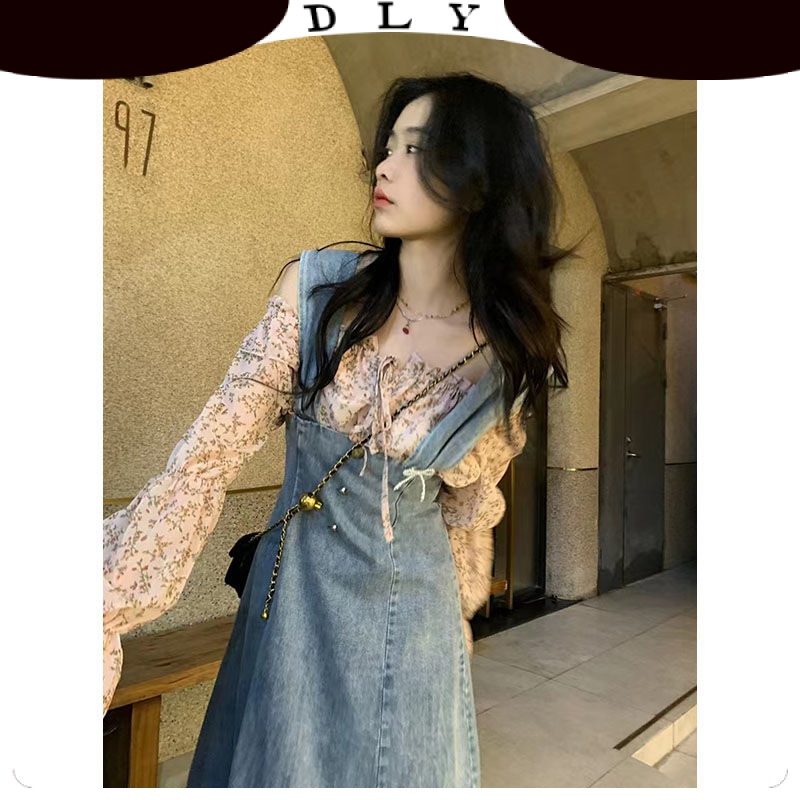 Váy Yếm Jean Dài   Bộ Đời Đồng Phục Với Áo Phông Hoa Và Màu Hồng