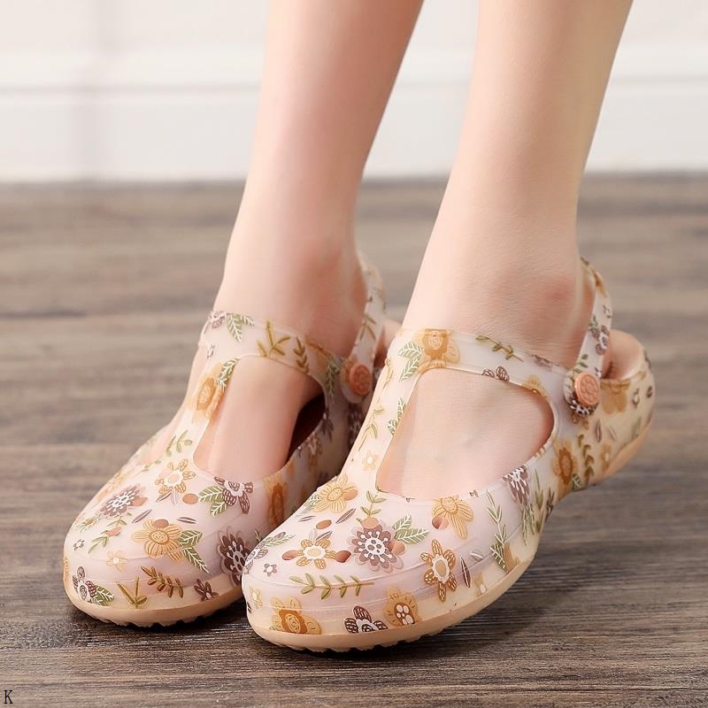 Giày Sandal Đục Lỗ Đế Mềm Dày Dặn Chống Trượt Thời Trang Mùa Hè 2023 Phong Cách Hàn Quốc Cho Nữ