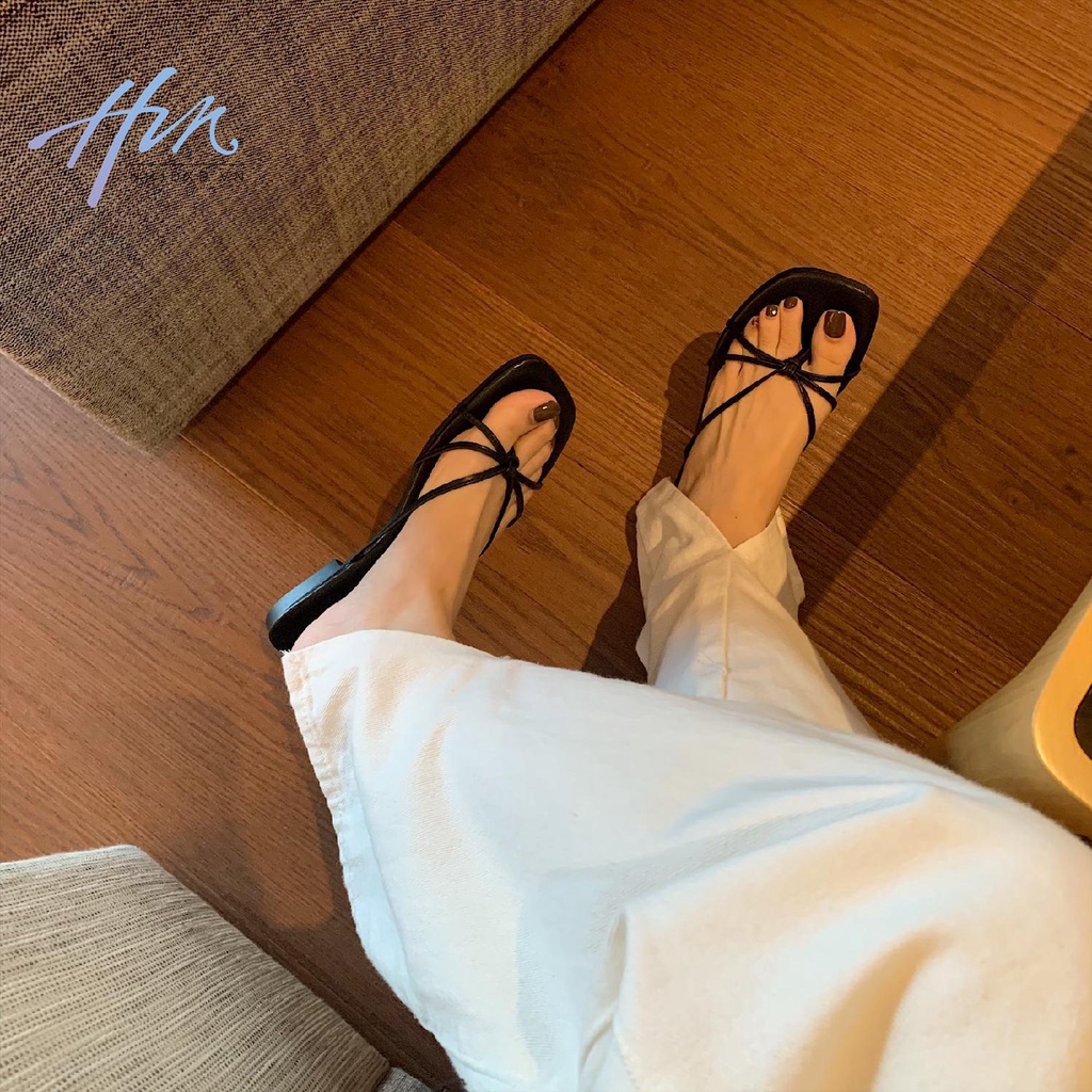 Sandal Hở Ngón Đế Bằng Thiết Kế Mới Thời Trang Mùa Hè Dành Cho Nữ