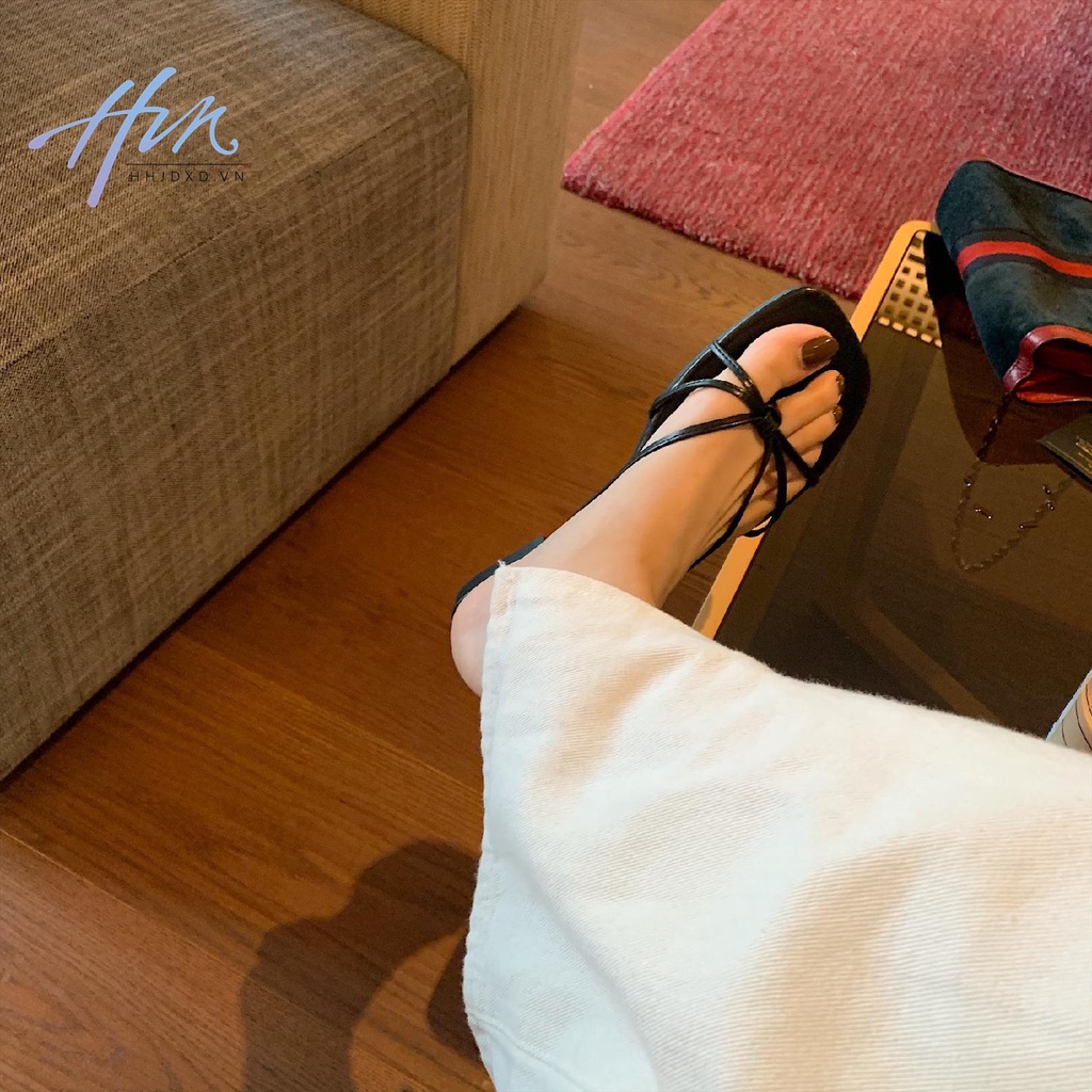 Sandal Hở Ngón Đế Bằng Thiết Kế Mới Thời Trang Mùa Hè Dành Cho Nữ