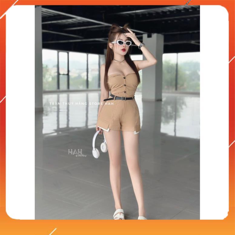 Set quần áo nữ áo cúp ngực phối quần sooc cá tính