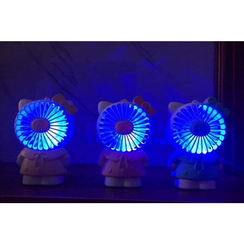 Quạt tích điện Mini Cầm Tay hình Mèo Hello Kitty phát sáng (kèm Dây sạc)